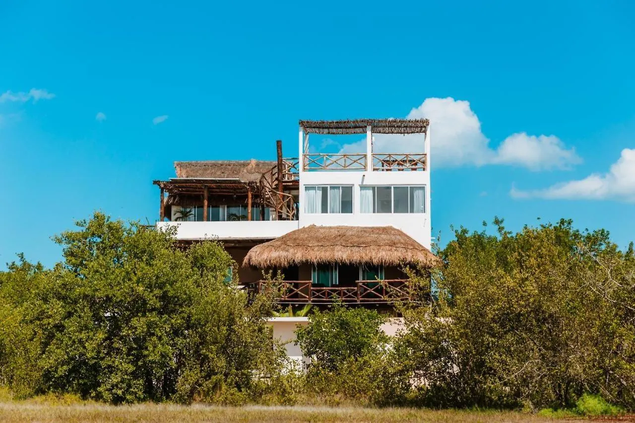 Casa Poeta Holbox Hotel